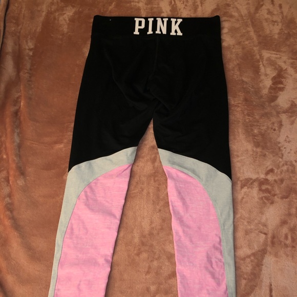 PINK Victoria's Secret Pants - Like new PINK Yoga Leggings!